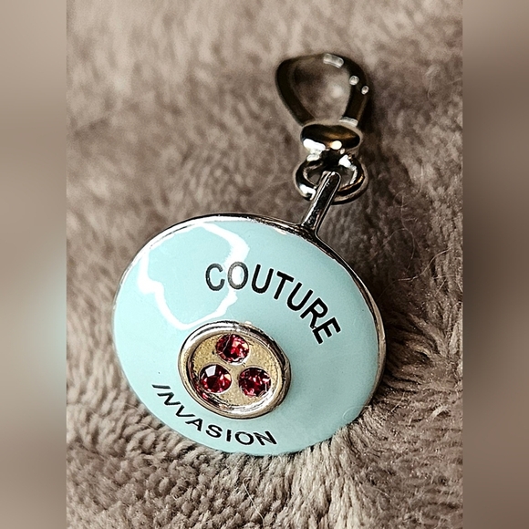 Juicy Couture C UFO Yorkie Charm Bracelet Blue Laser Beams Flying Saucer Aliens - Picture 12 of 16